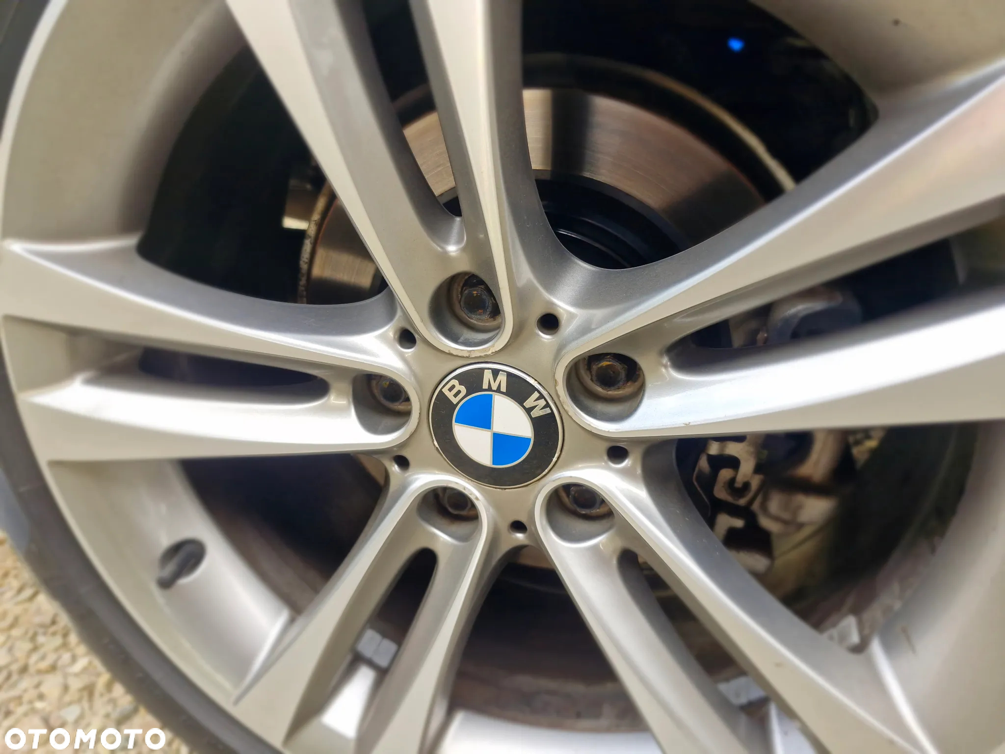 BMW Seria 3 318d Sport Line - 12