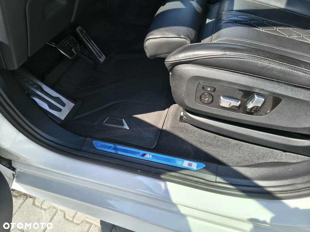 BMW X5 xDrive25d - 24