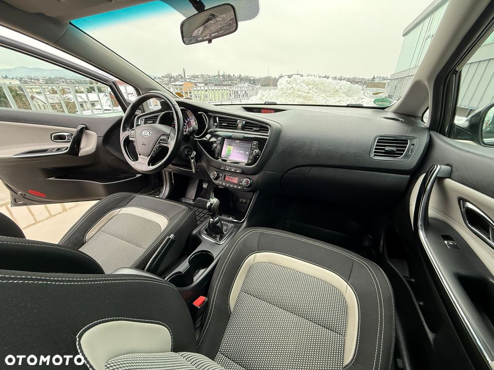 Kia Ceed 1.6 CRDi L Business Line - 6