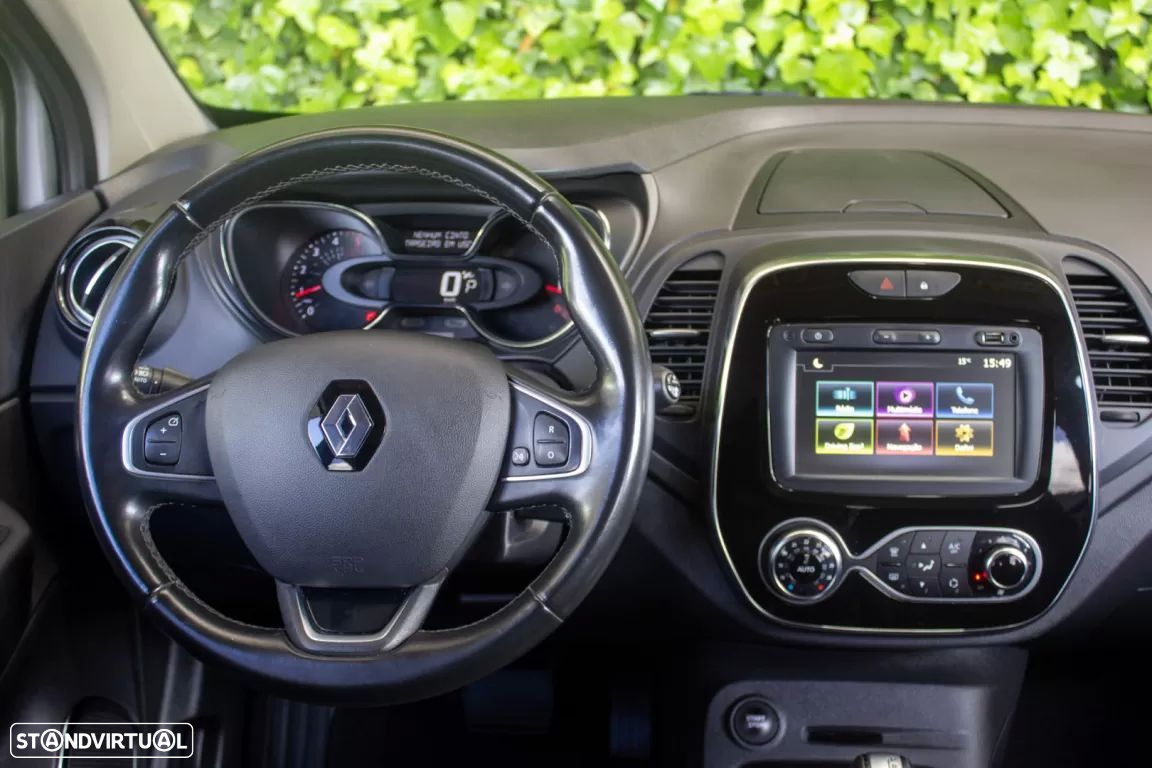 Renault Captur 1.5 dCi Exclusive EDC - 15