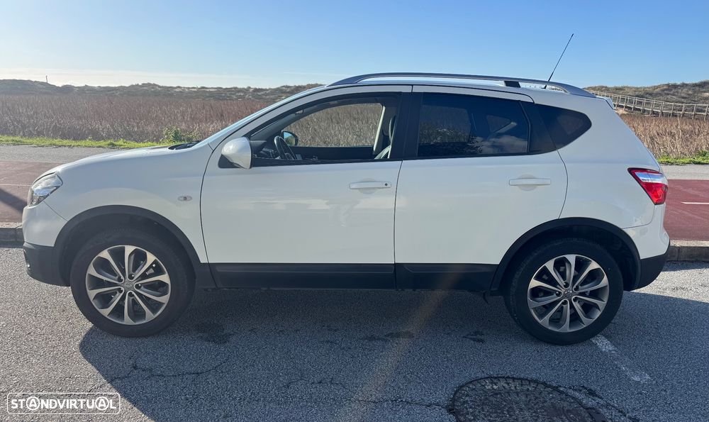 Nissan Qashqai 1.5 dCi Tekna Premium 18 - 2