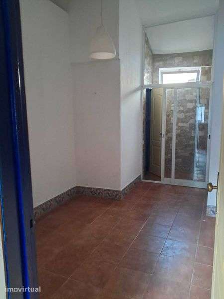 Moradia T1 em Vendas de Azeitão - Grande imagem: 4/5