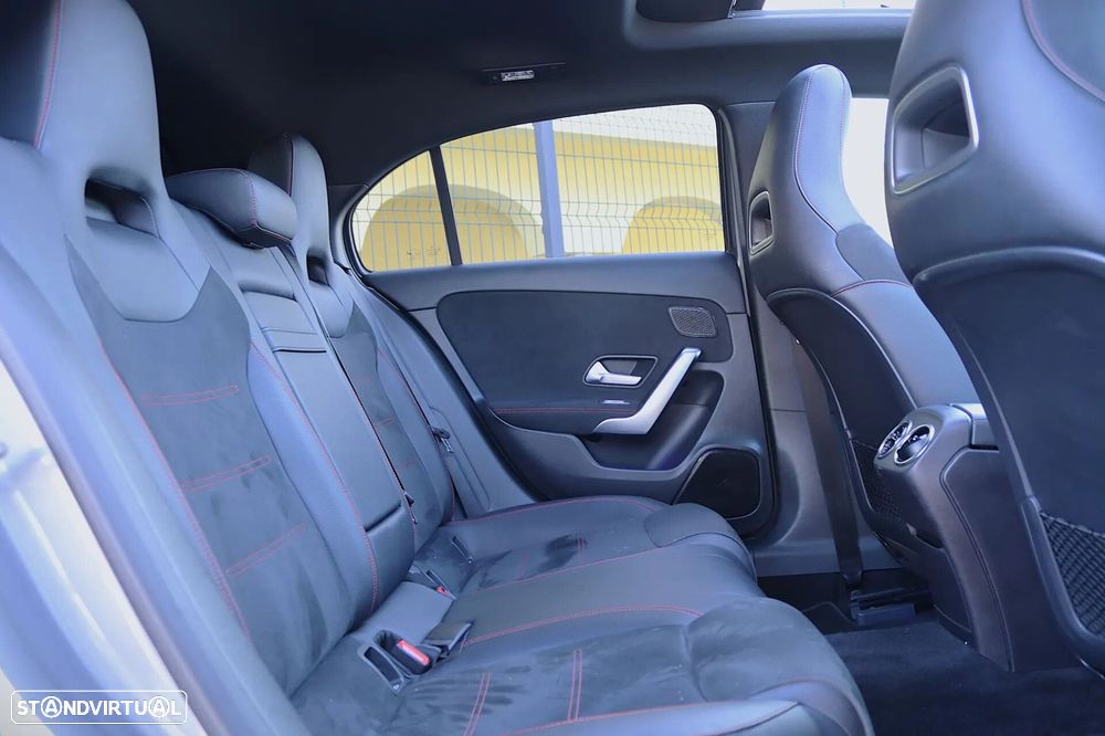 Mercedes-Benz A 180 d AMG Line Aut. - 34