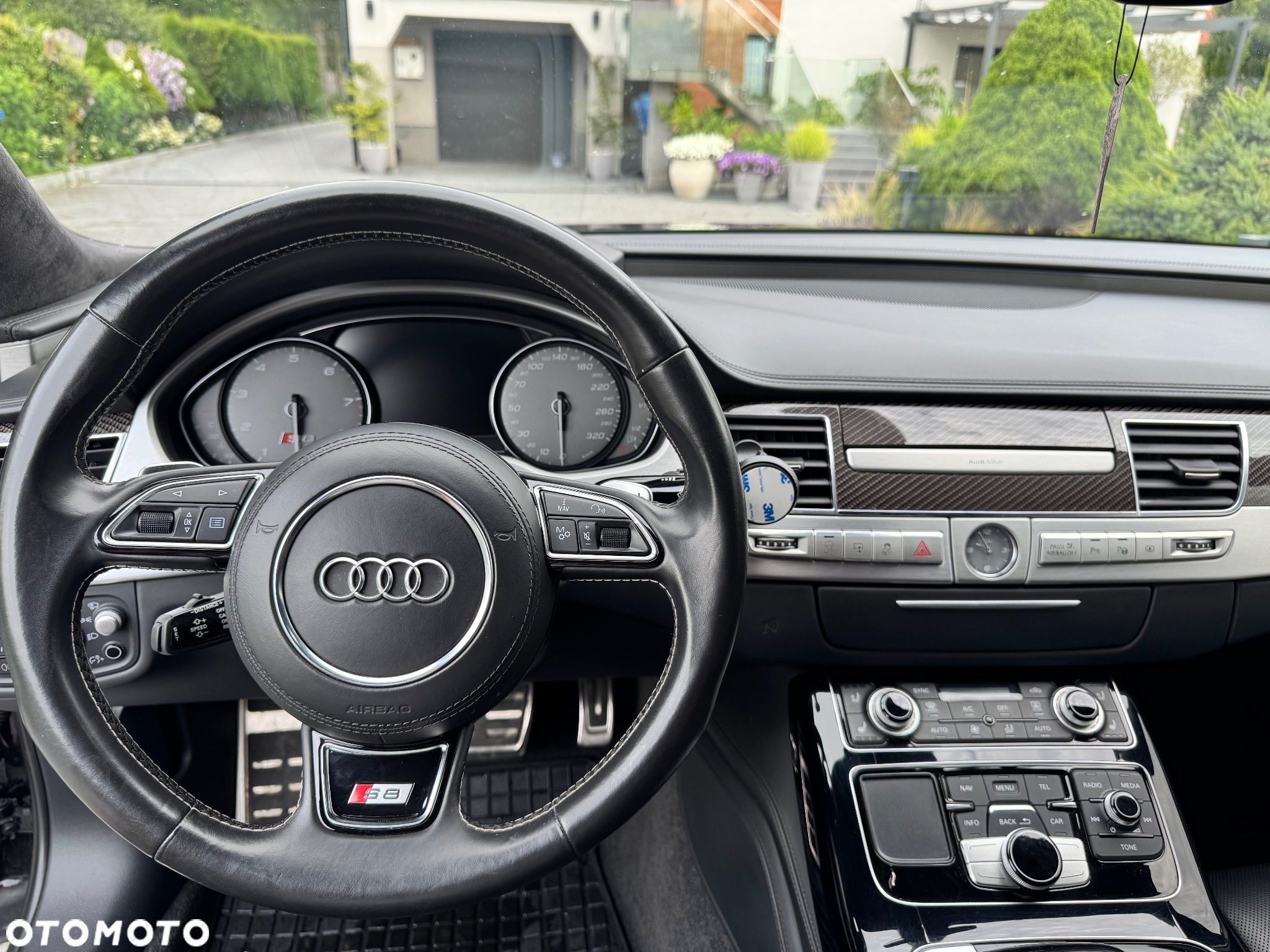 Audi S8 Plus 4.0 TFSI Quattro - 10