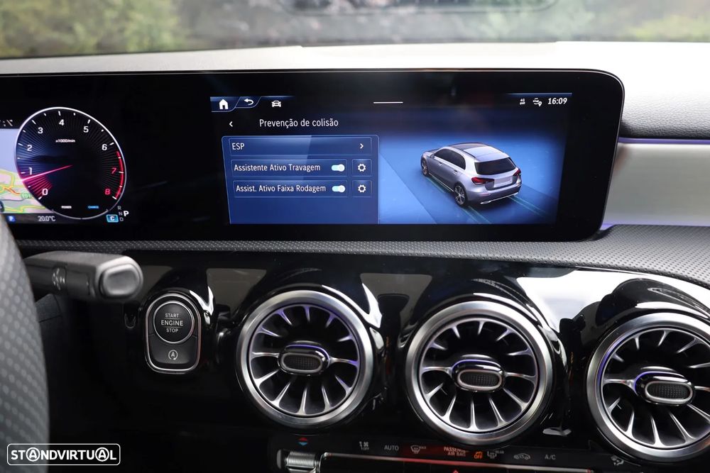 Mercedes-Benz A 200 AMG Line Aut. - 33