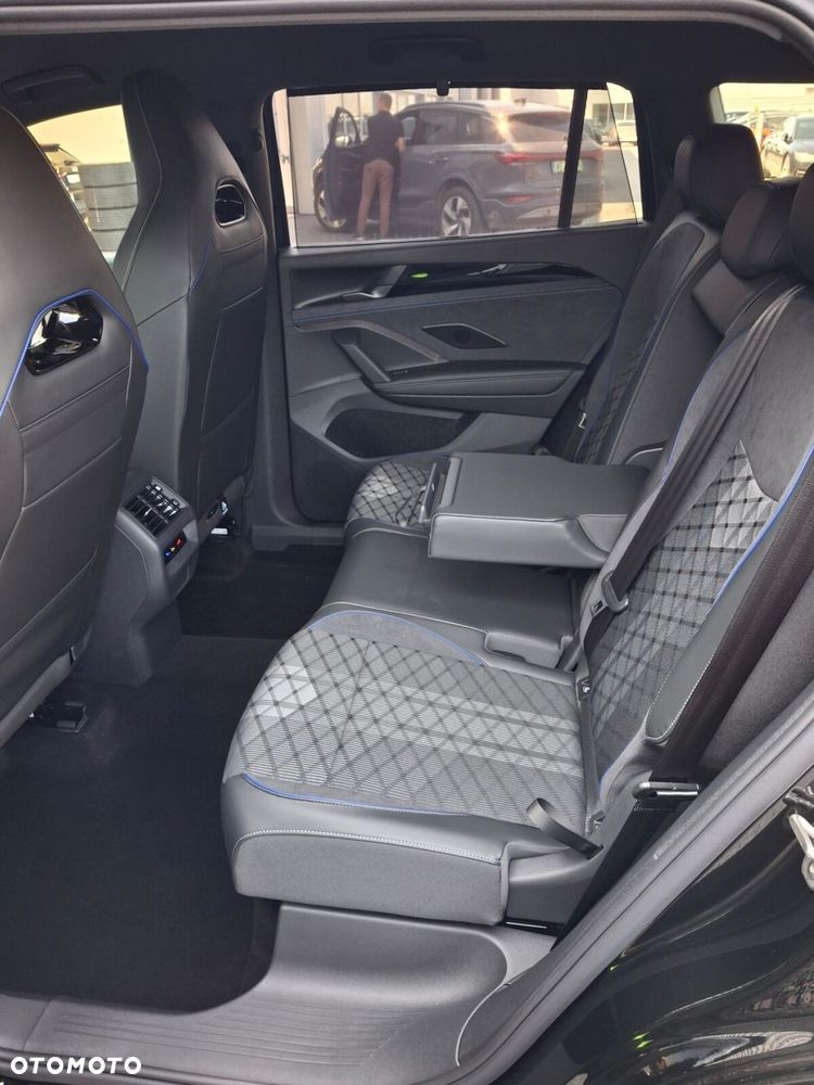 Volkswagen Tayron 1.5 TSI eHybrid PHEV 200kW R-Line Plus DSG - 15