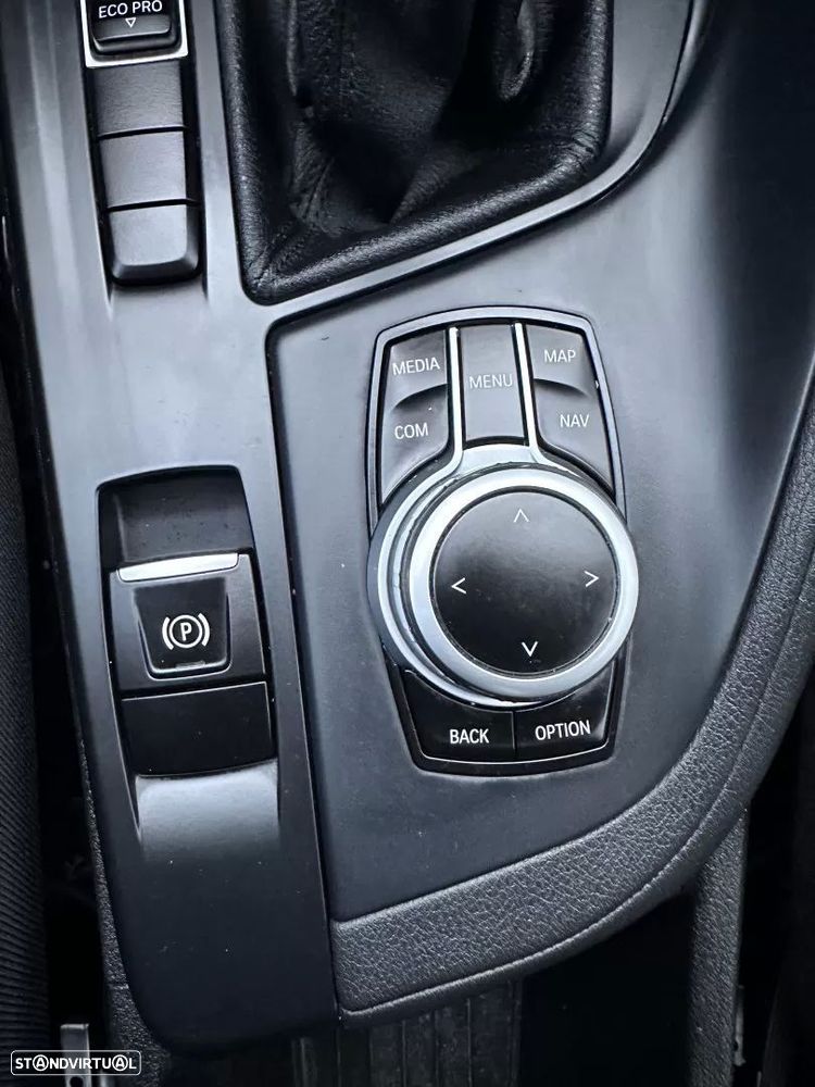 BMW X1 16 d sDrive Line Sport - 44