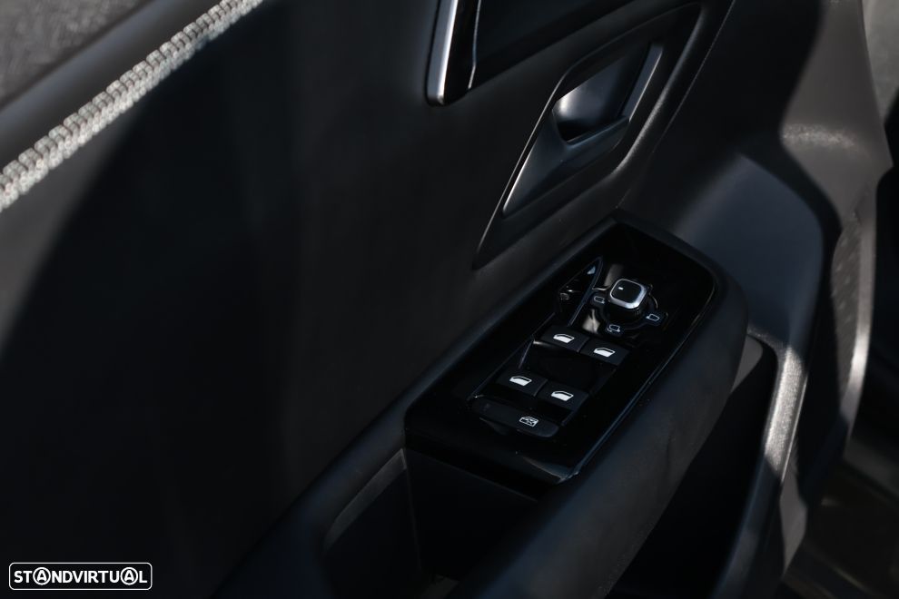 Citroën C5 X 1.6 Hybrid Shine e-EAT8 - 15