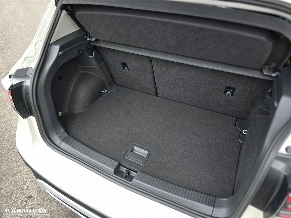 VW T-Cross 1.0 TSI Urban - 29