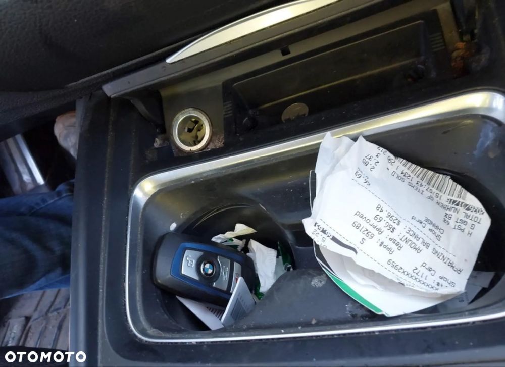 BMW Seria 3 335i xDrive - 10