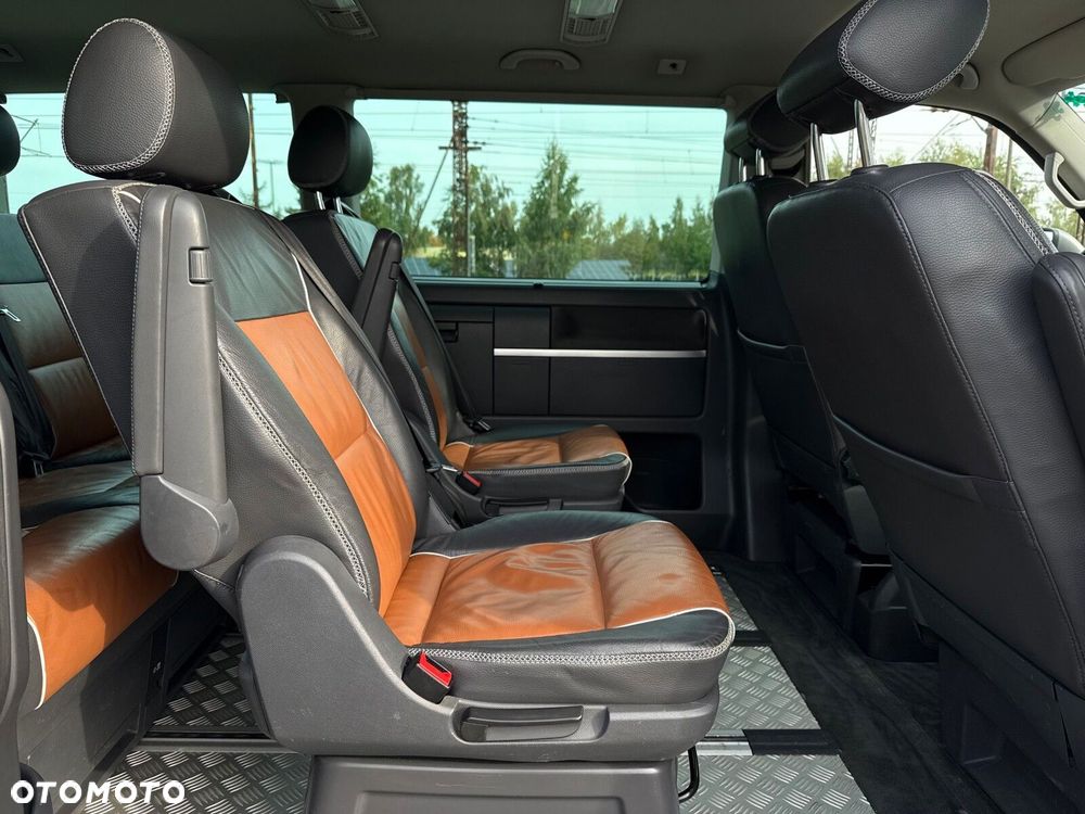 Volkswagen Multivan 2011