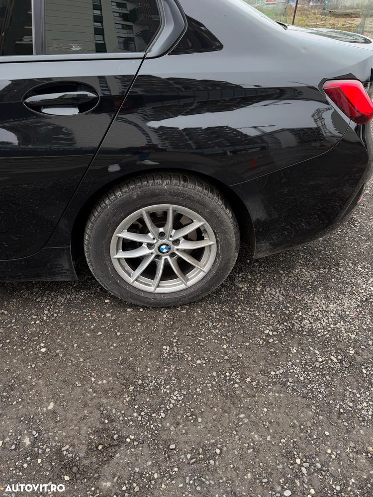 BMW Seria 3 320i Aut. Sport Line - 5