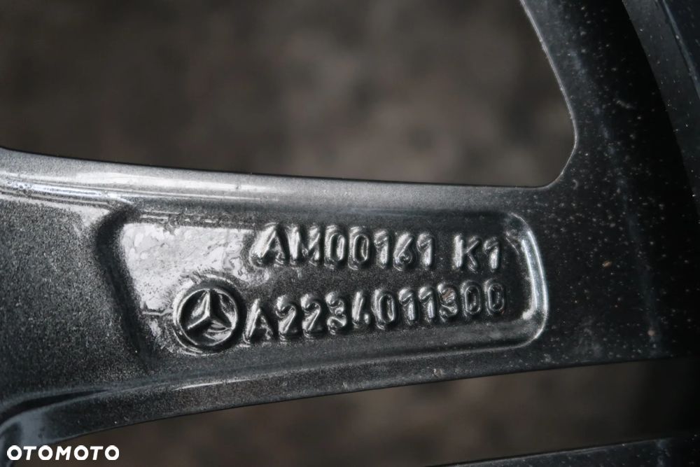 350 Felga Aluminiowa Mercedes A2234011300 8,5x19et31,5 - 5