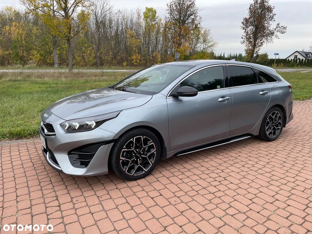 Kia ProCeed - 12
