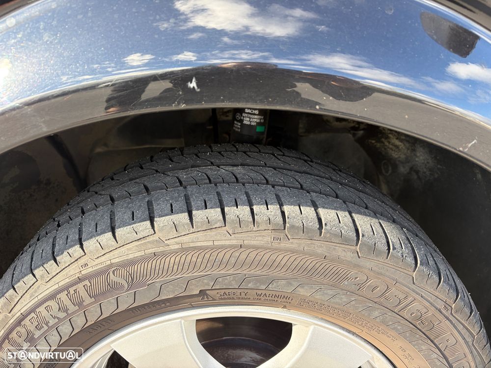 Mercedes-Benz Vito Tourer - 13