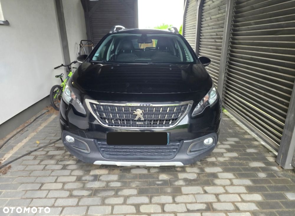Peugeot 2008 1.2 PureTech Allure S&S - 3