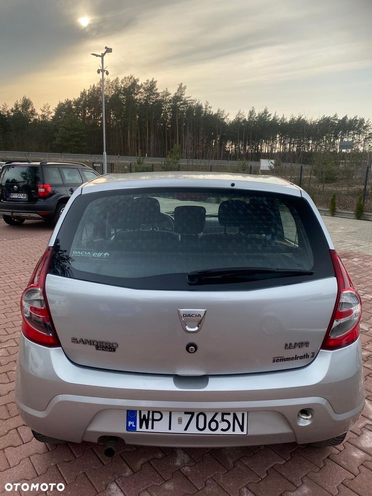 Dacia Sandero 1.4 Laureate - 11