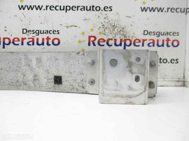 REFORÇO PARA-CHOQUES TRASEIRO TOYOTA RAV 4 III 2005 - 3
