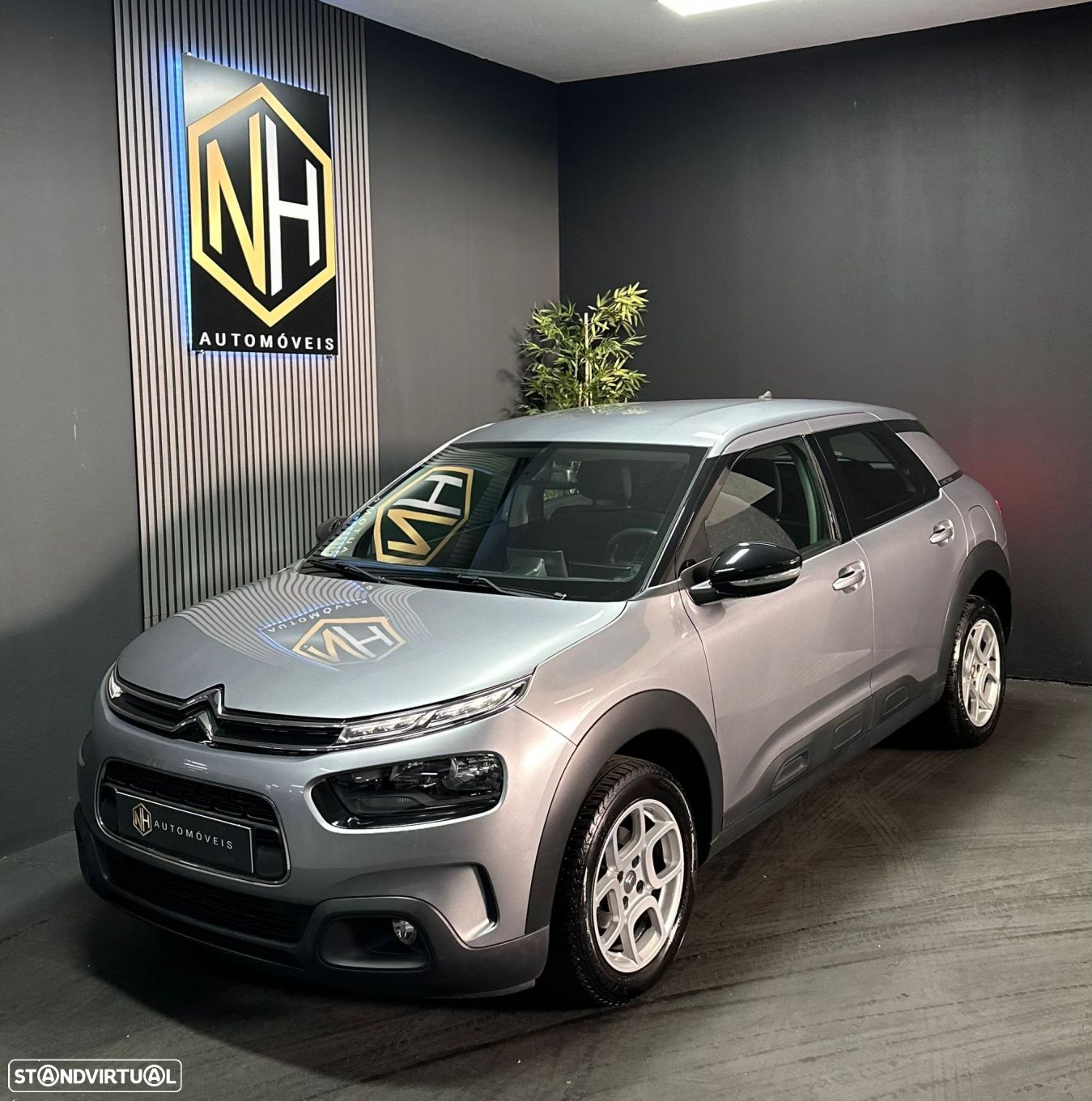 Citroën C4 Cactus 1.2 PureTech Feel - 1