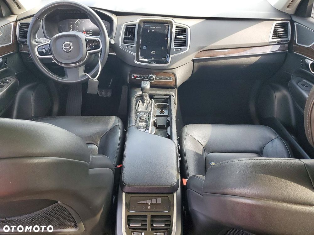 Volvo XC 90 T5 AWD Momentum 7os - 10