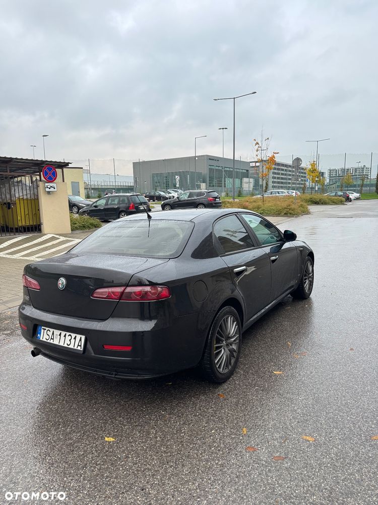 Alfa Romeo 159 - 8