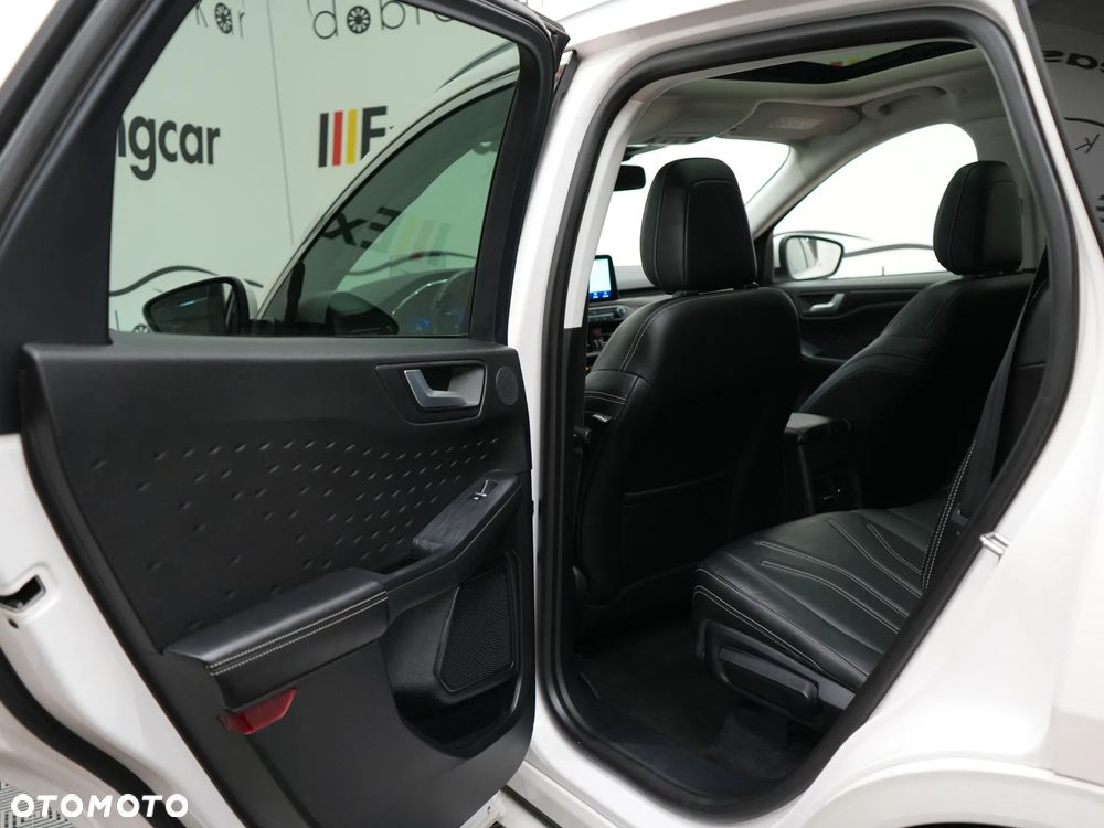 Ford Kuga 2.5P PHEV FWD Vignale - 32
