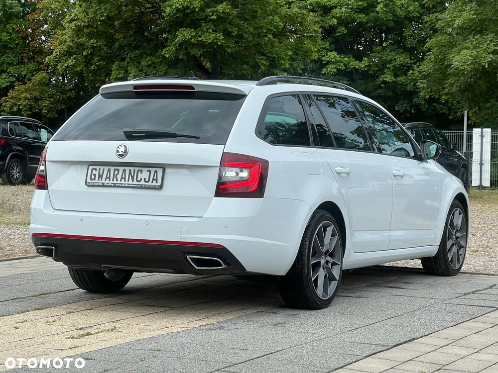 Skoda Octavia 2.0 TDI 4x4 DSG RS - 11
