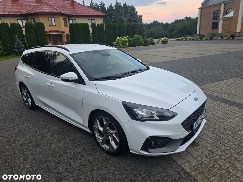 Ford Focus SW 2.0 EcoBlue ST - 15