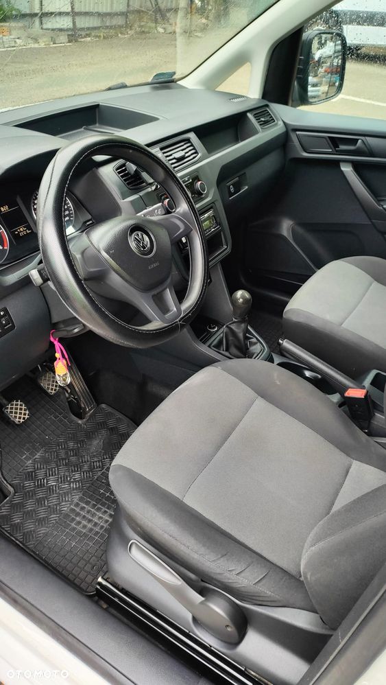 Volkswagen Caddy - 9