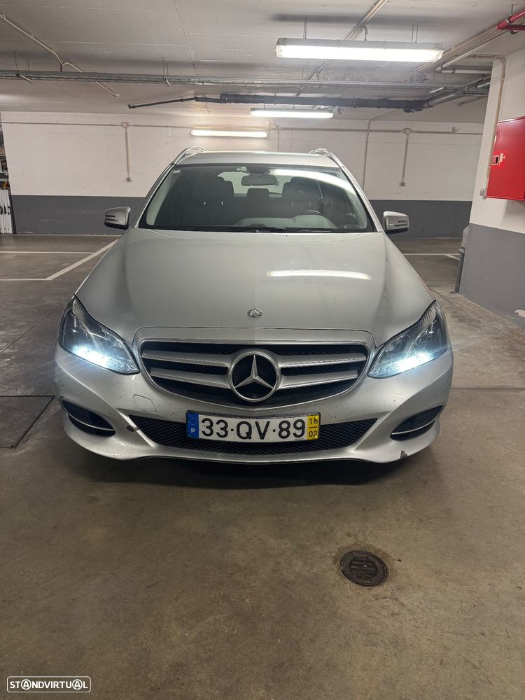 Mercedes-Benz E 220 BlueTEC Avantgarde Auto. - 1