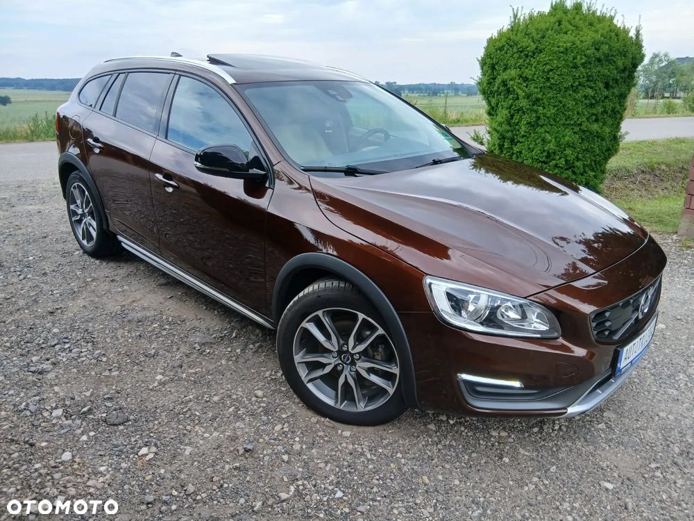 Volvo V60 Cross Country D3 Summum - 7