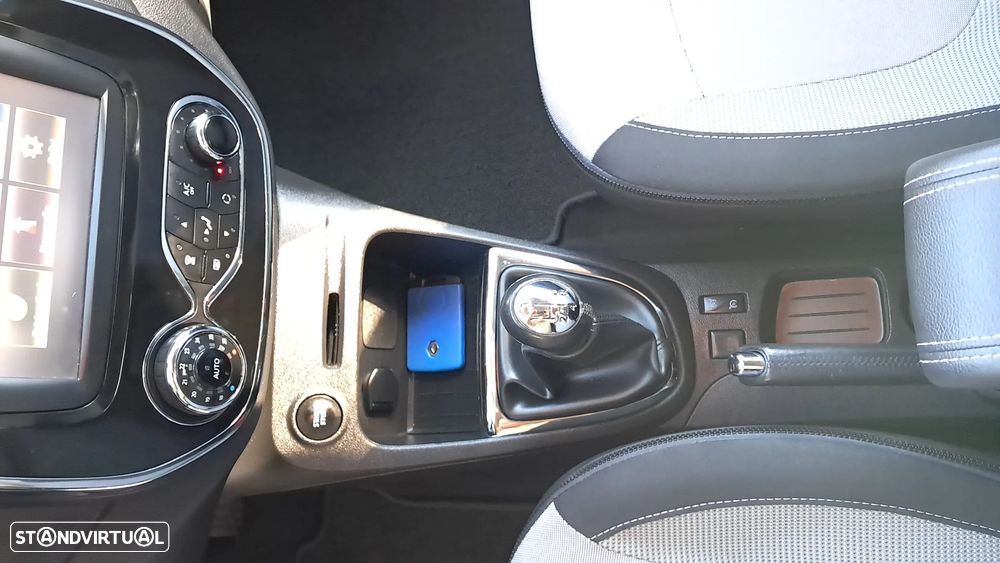 Renault Captur 0.9 TCE Exclusive - 22