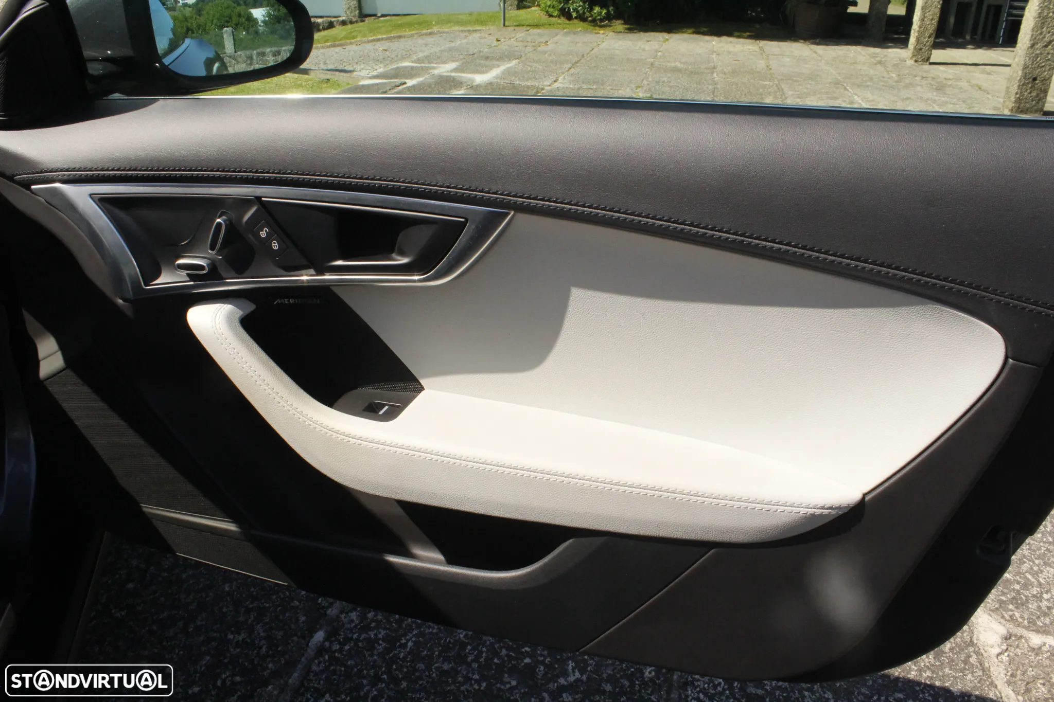 Jaguar F-Type 2.0 i4 R-Dynamic - 39
