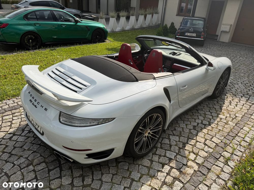 Porsche 911 Turbo - 9