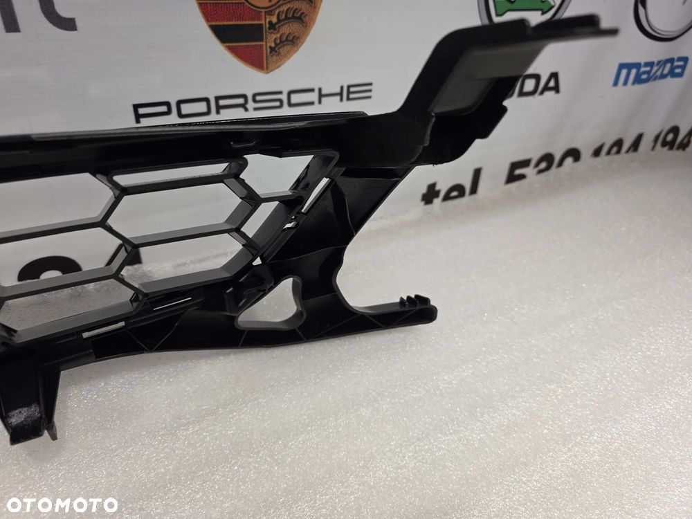 FORD MONDEO MK4 IV LIFT ST / TITANIUM ATRAPA / GRILL PRZEDNI PRZÓD , NR BS7J-8200-BCW , NR AUKCJI GL858 - 22
