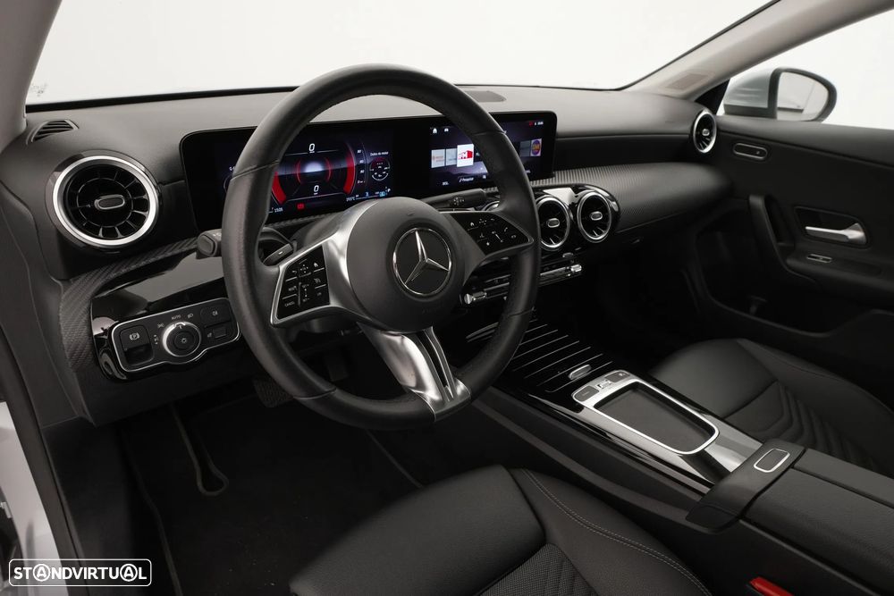 Mercedes-Benz CLA 180 d Shooting Brake Style Plus Aut. - 26