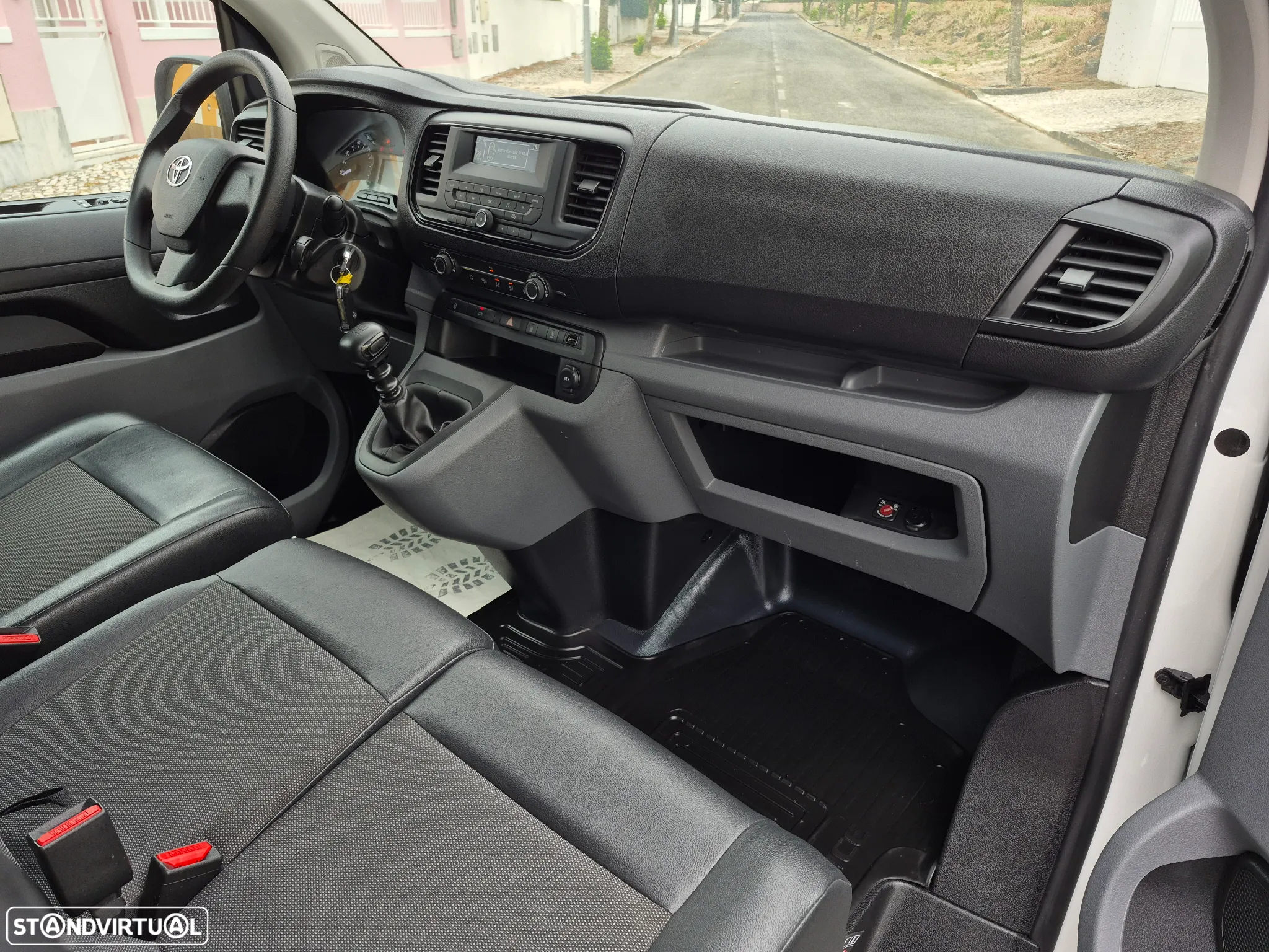 Toyota Proace - 2020 | GARANTIA | 3 LUG. - NAC - 14