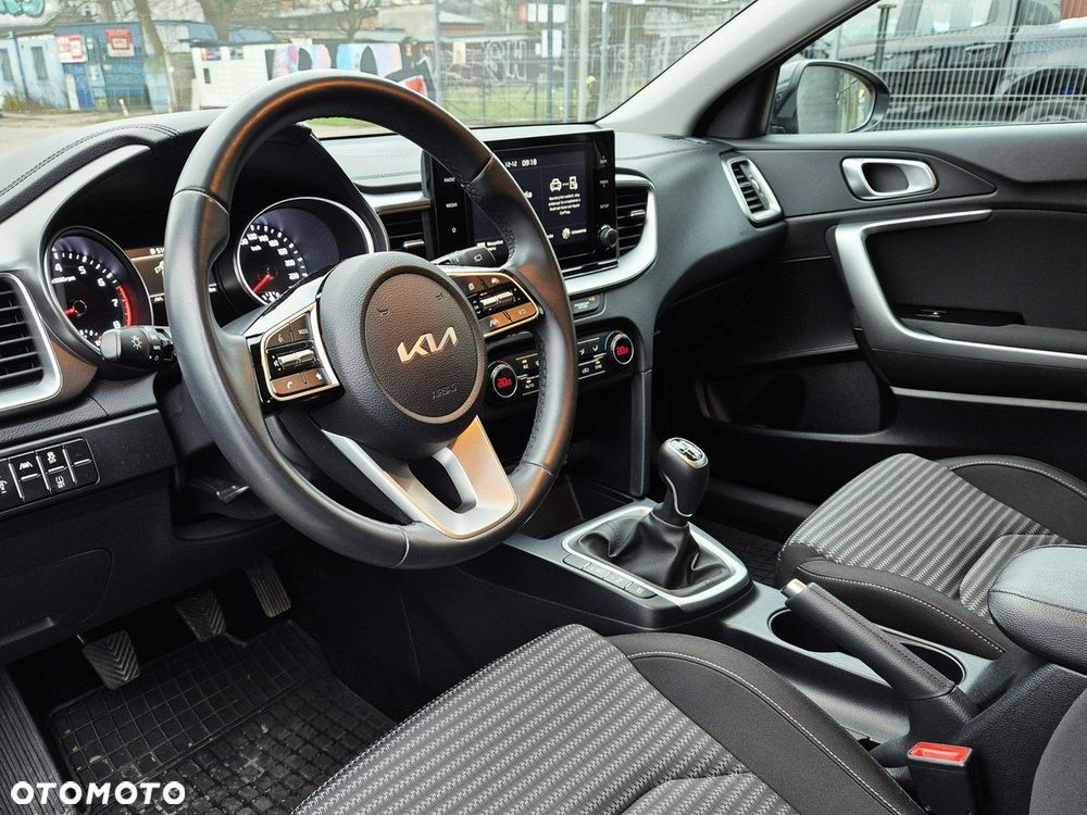 Kia XCeed 1.5 T-GDI M - 9