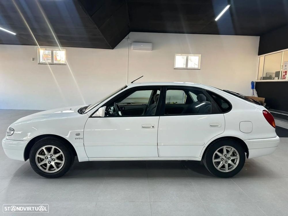 Toyota Corolla 1.4 VVT-i - 8