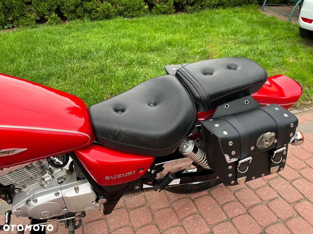 Suzuki Marauder - 24