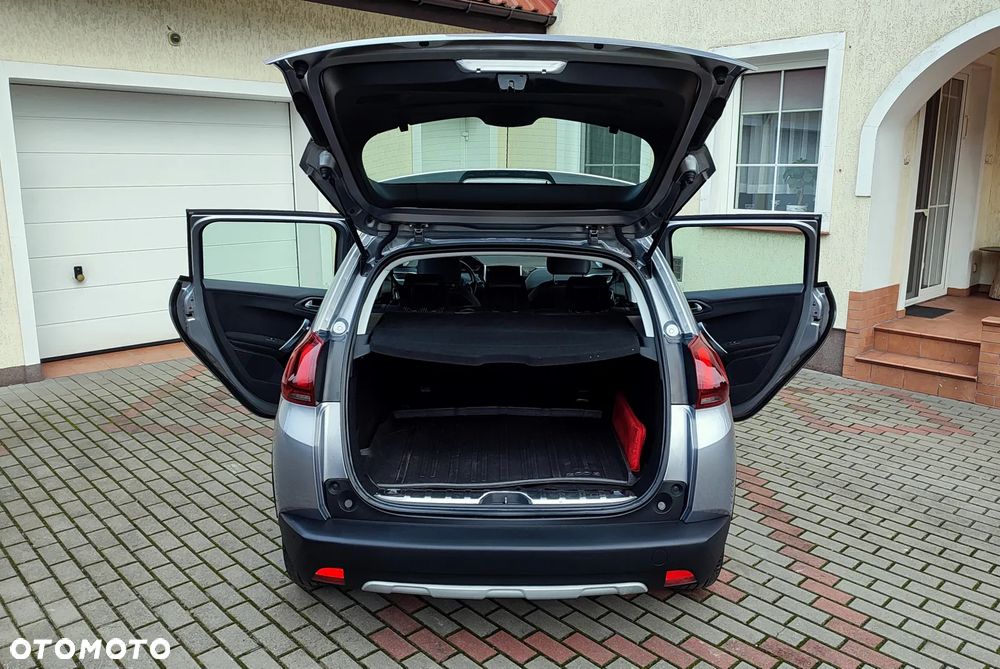 Peugeot 2008 PureTech 110 GPF Stop&Start EAT6 Allure - 18