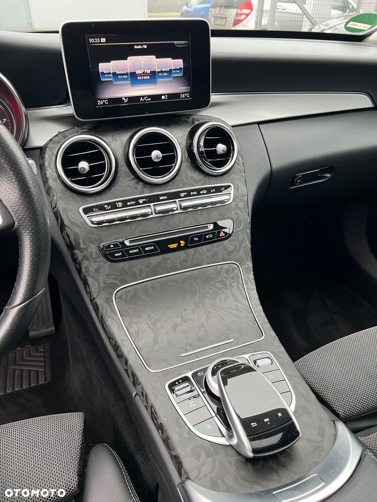 Mercedes-Benz Klasa C 180 9G-TRONIC Avantgarde - 13