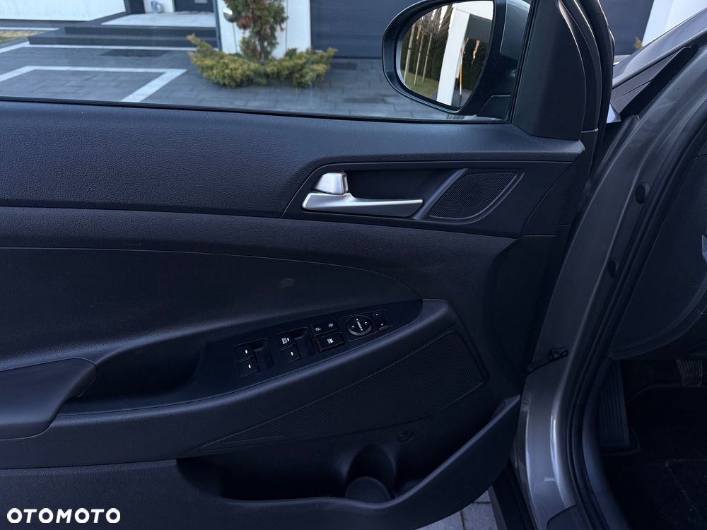 Hyundai Tucson 1.6 GDi 2WD Select - 17