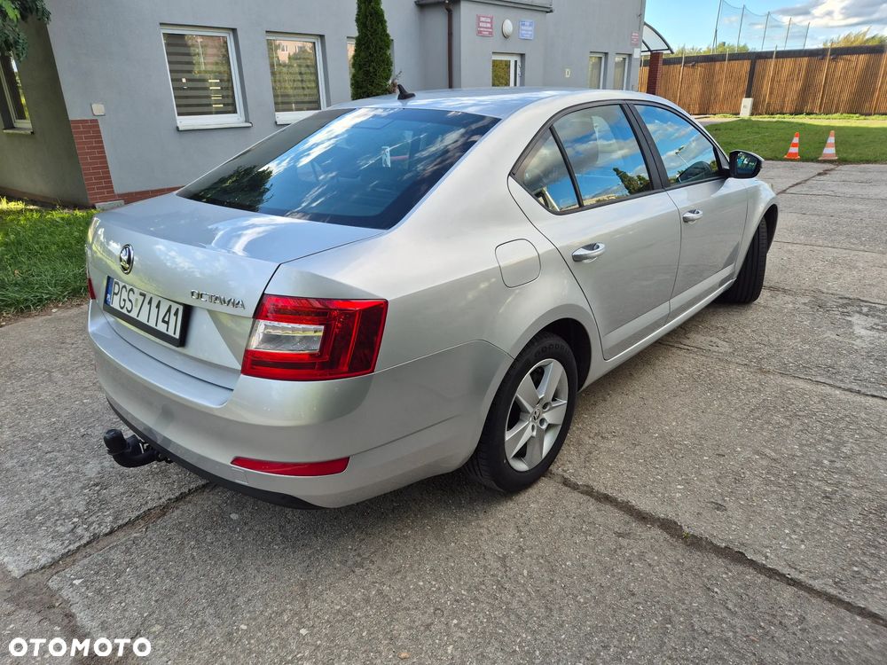 Skoda Octavia 1.6 TDI Ambition - 3