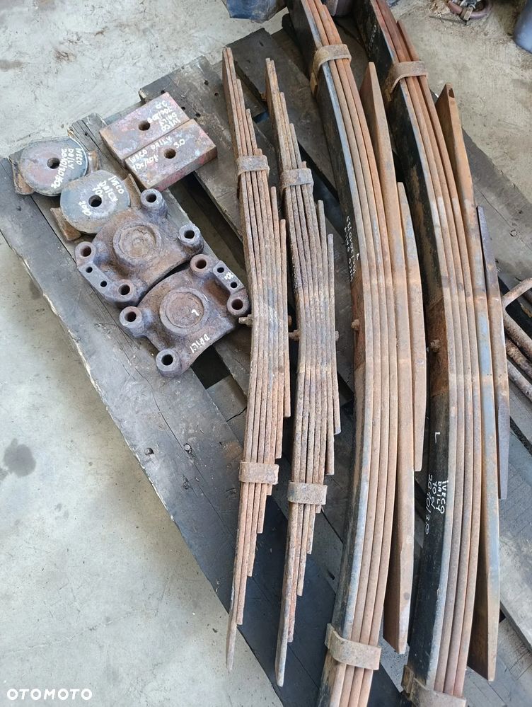 RESORY KOMPLET TYŁ TYLNE IVECO DAILY 06-14 13 PIÓR 65c 70c 72c - 6