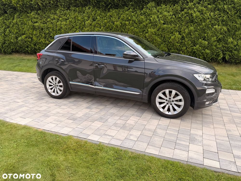 Volkswagen T-Roc - 10