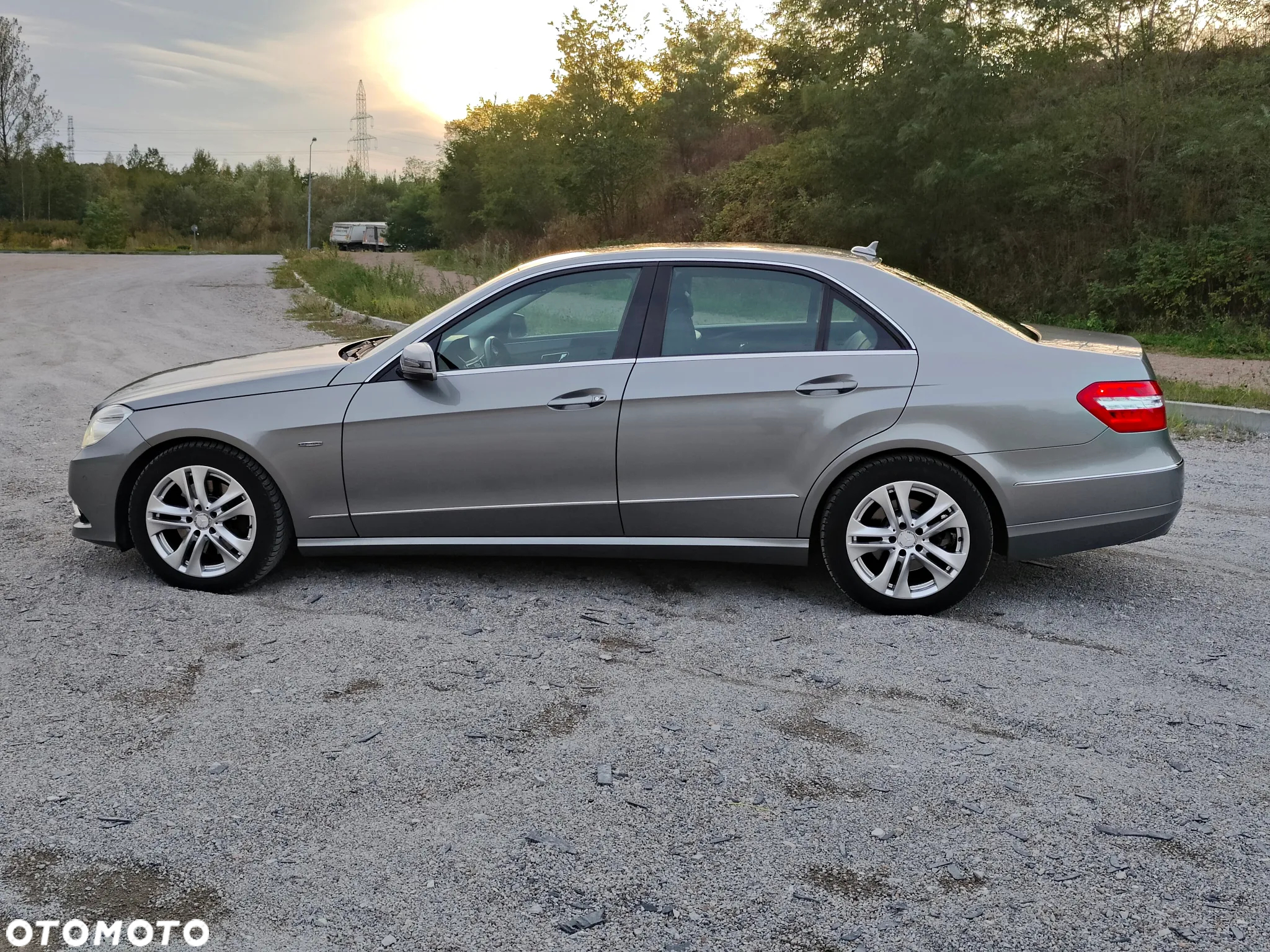 Mercedes-Benz Klasa E 350 CGI 7G-TRONIC Avantgarde - 8