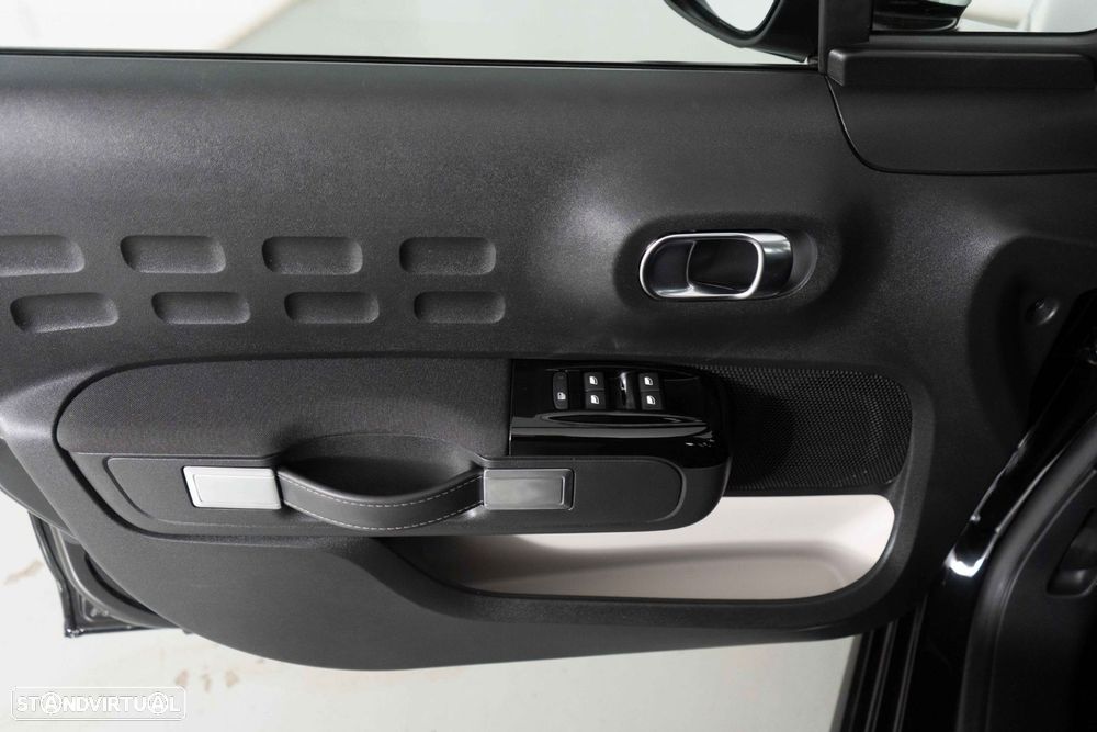 Citroën C3 1.2 PureTech Shine Pack - 19