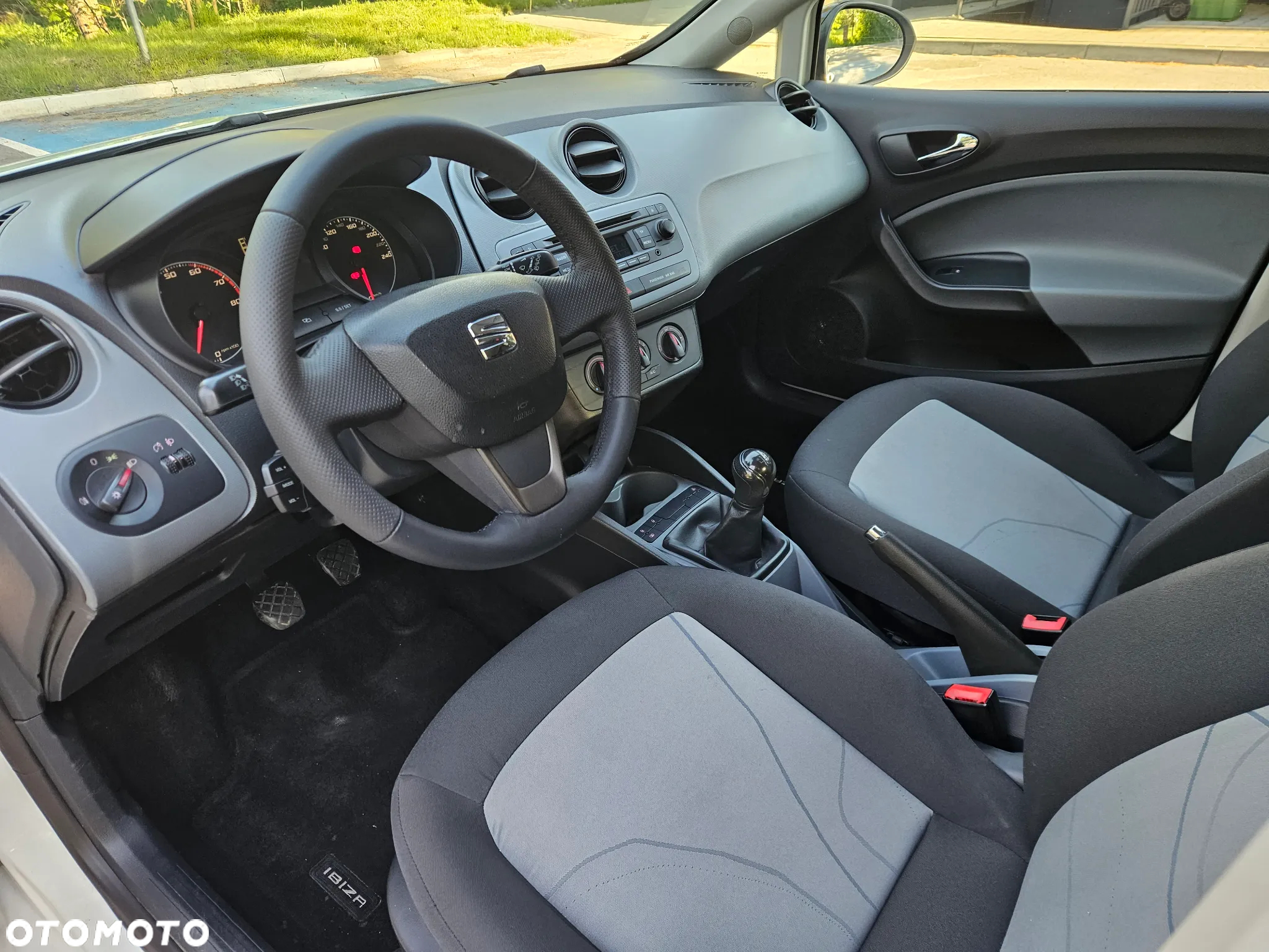 Seat Ibiza - 10