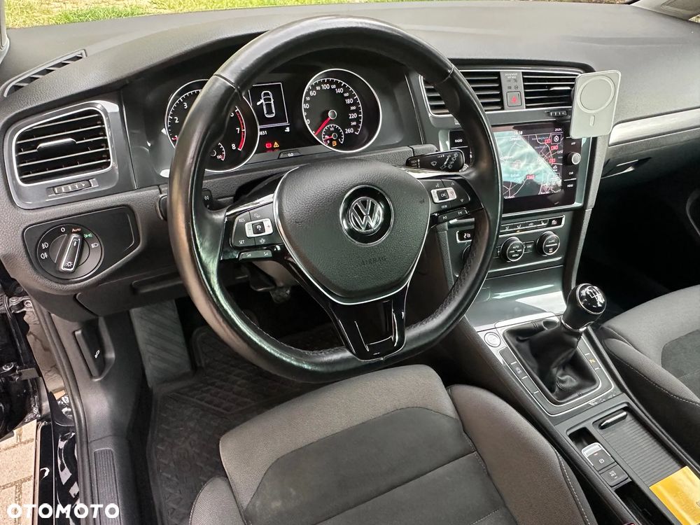 Volkswagen Golf VII 1.5 TSI BMT Evo Highline - 20